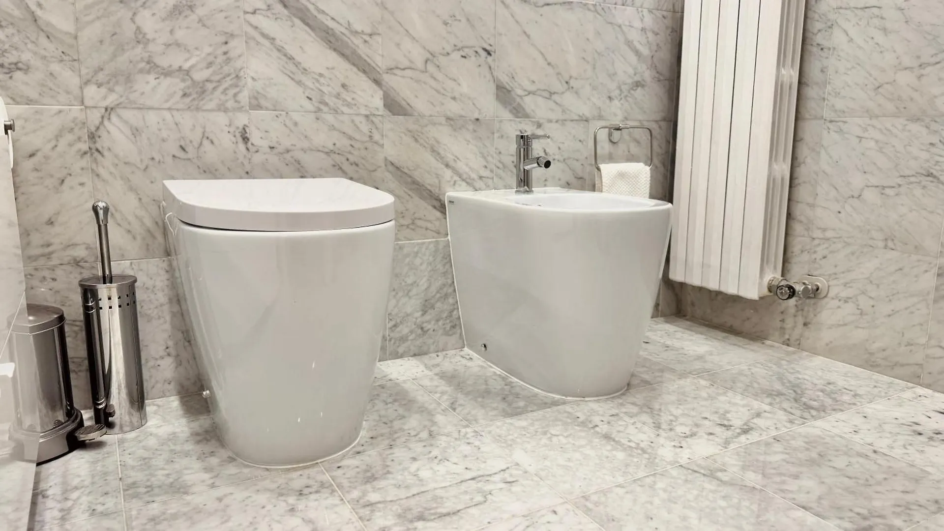 Apartman The Three Bs - Central House Bergamo