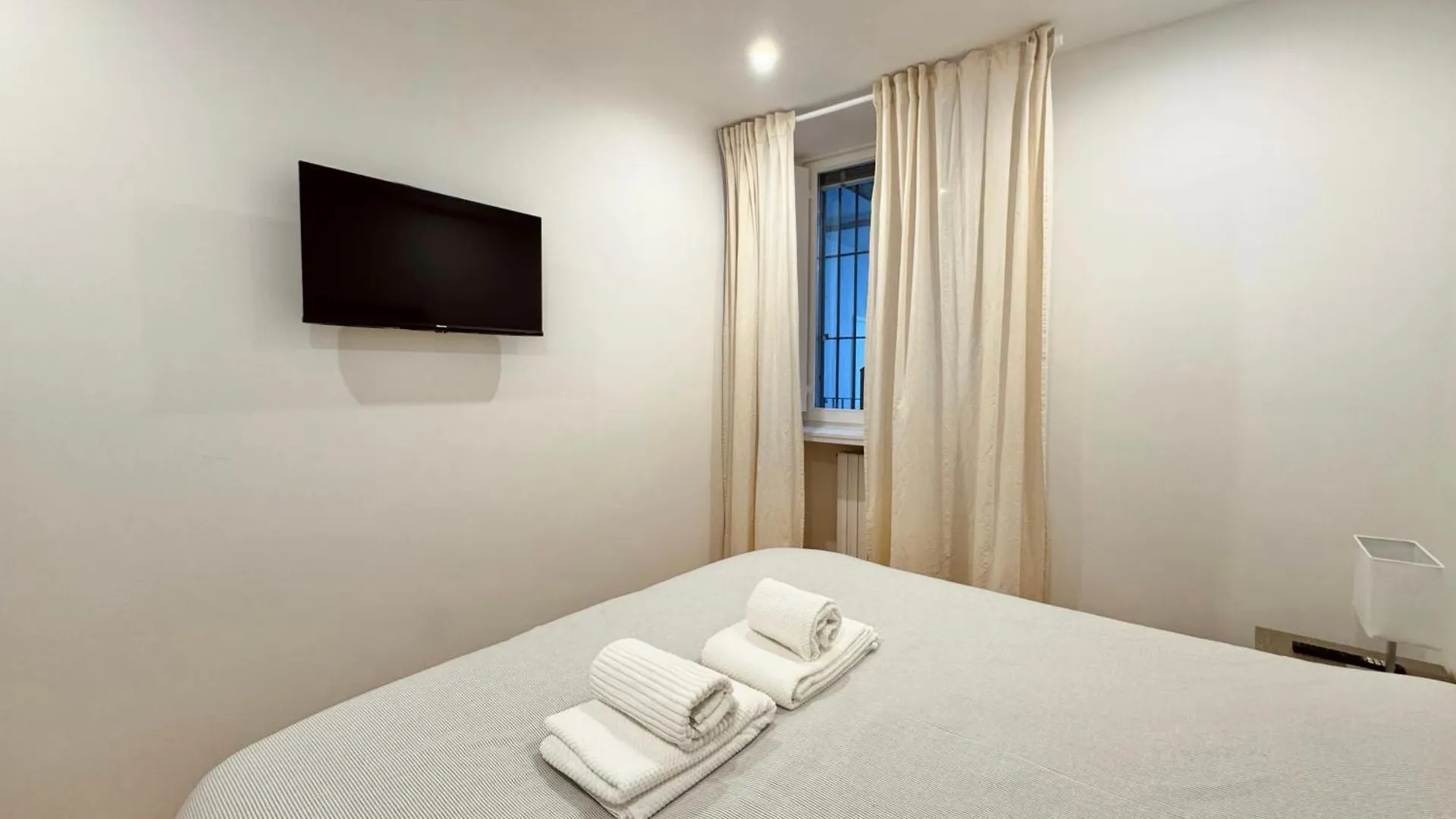 Apartman The Three Bs - Central House Bergamo